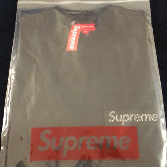 supreme mesh pocket tee